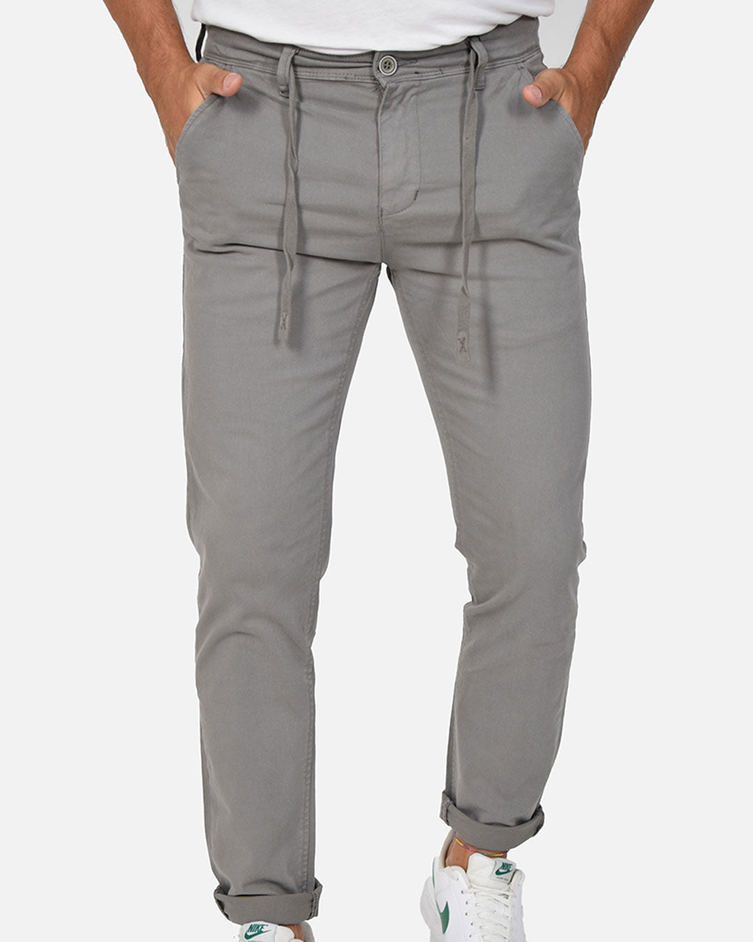 Pantaloni slim fit con laccio in vita