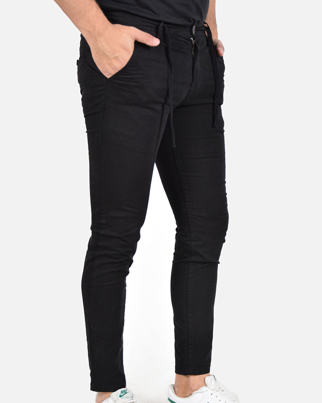 Pantaloni skinny capri con laccio in vita