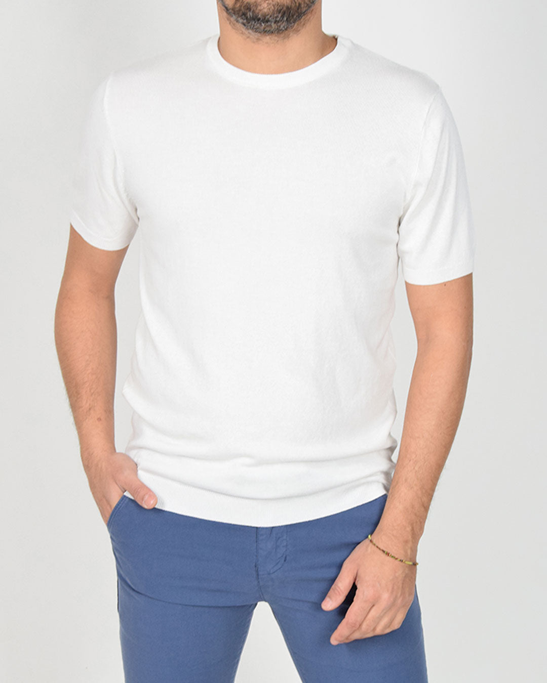 Maglia in filo a manica corta