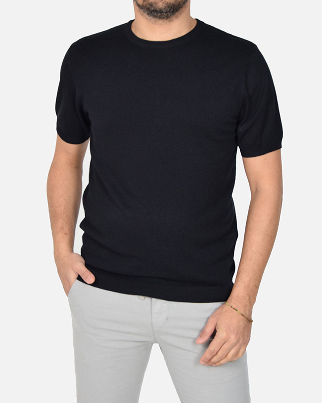 Maglia in filo a manica corta