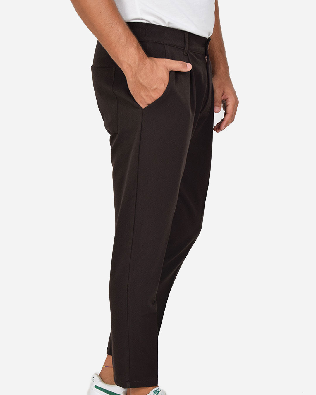 Pantaloni capri con vita elasticizzata
