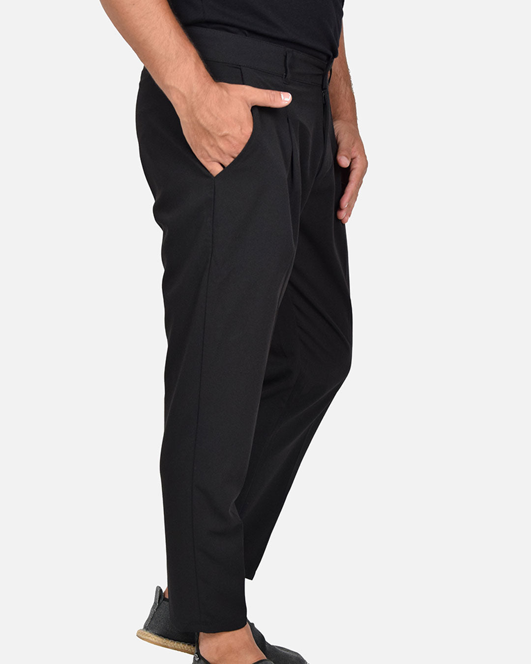 Pantaloni Capri