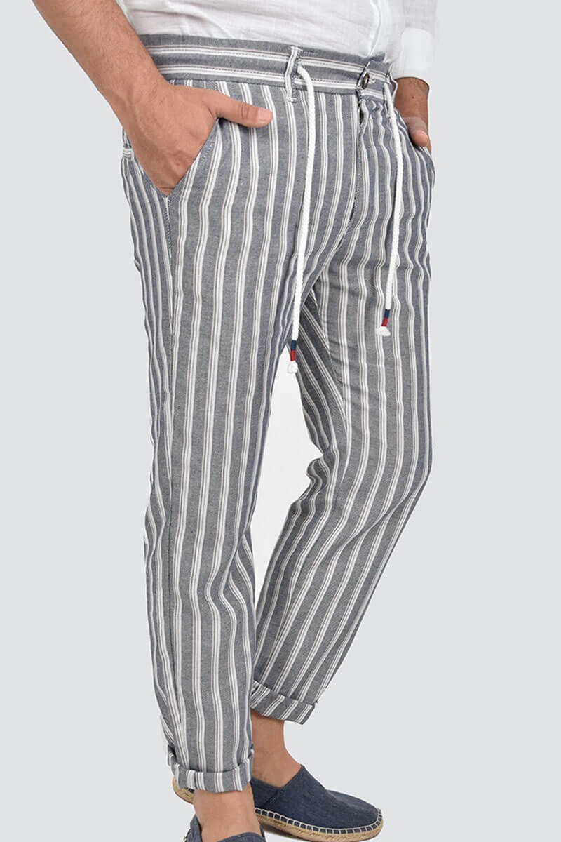 PANTALONI A RIGHE CON LACCIO IN VITA