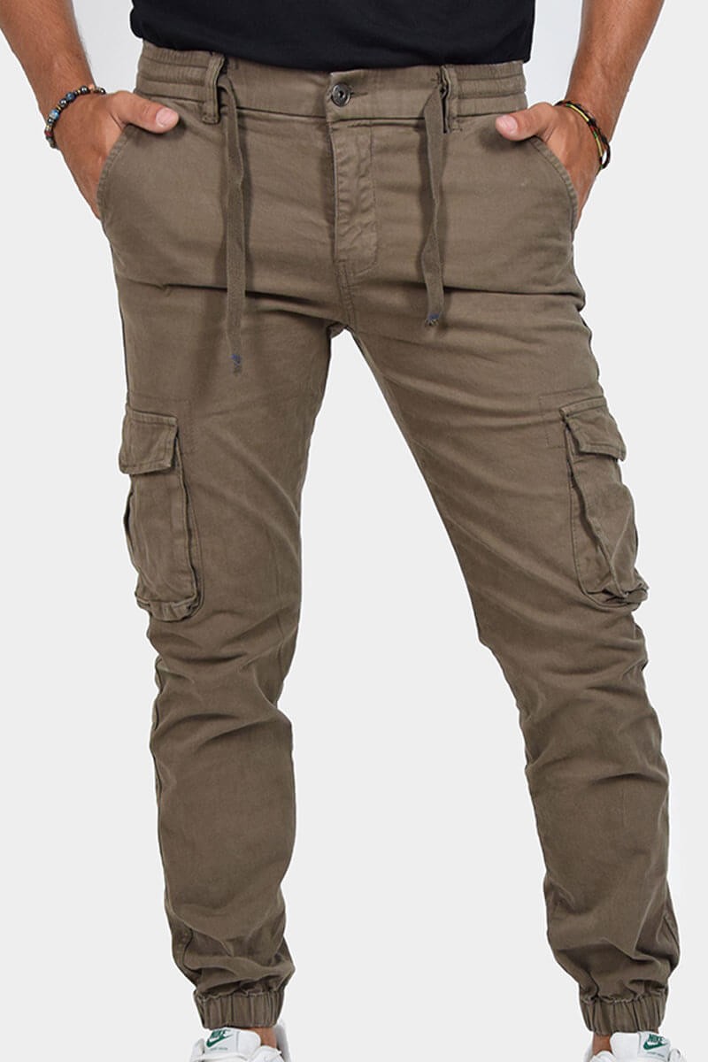 PANTALONI CON TASCONI E LACCIO IN VITA