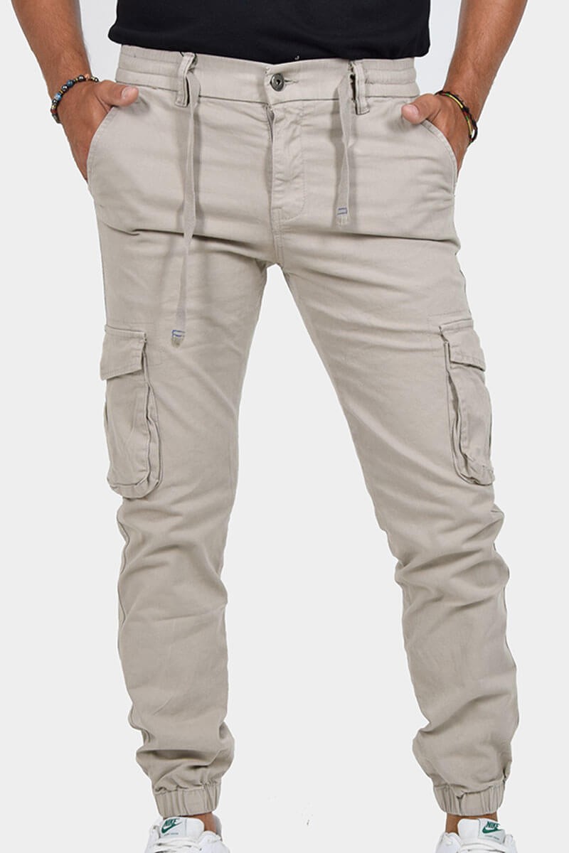 PANTALONI CON TASCONI E LACCIO IN VITA