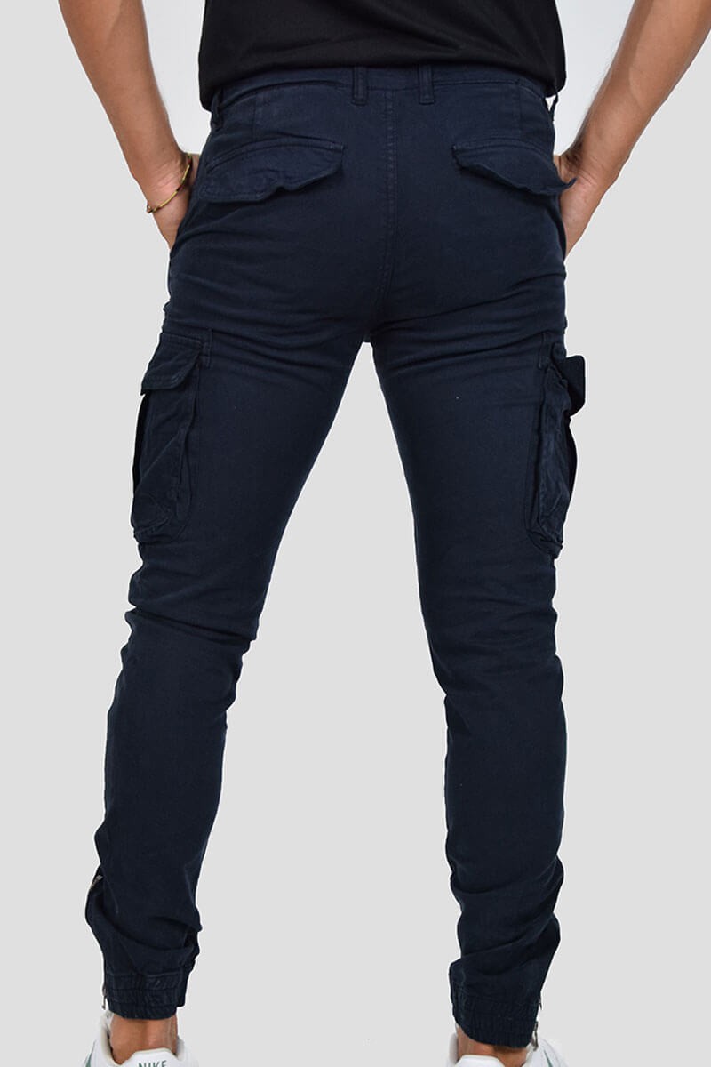 PANTALONI CON TASCONI E POLSINO