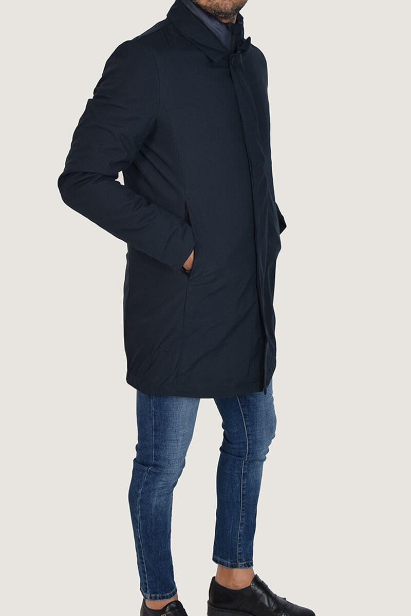 TRENCH TESSUTO TECNICO CON PETTORINA