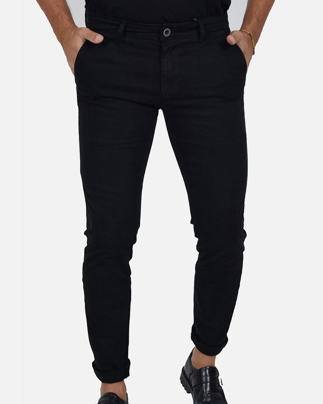 Pantaloni slim fit