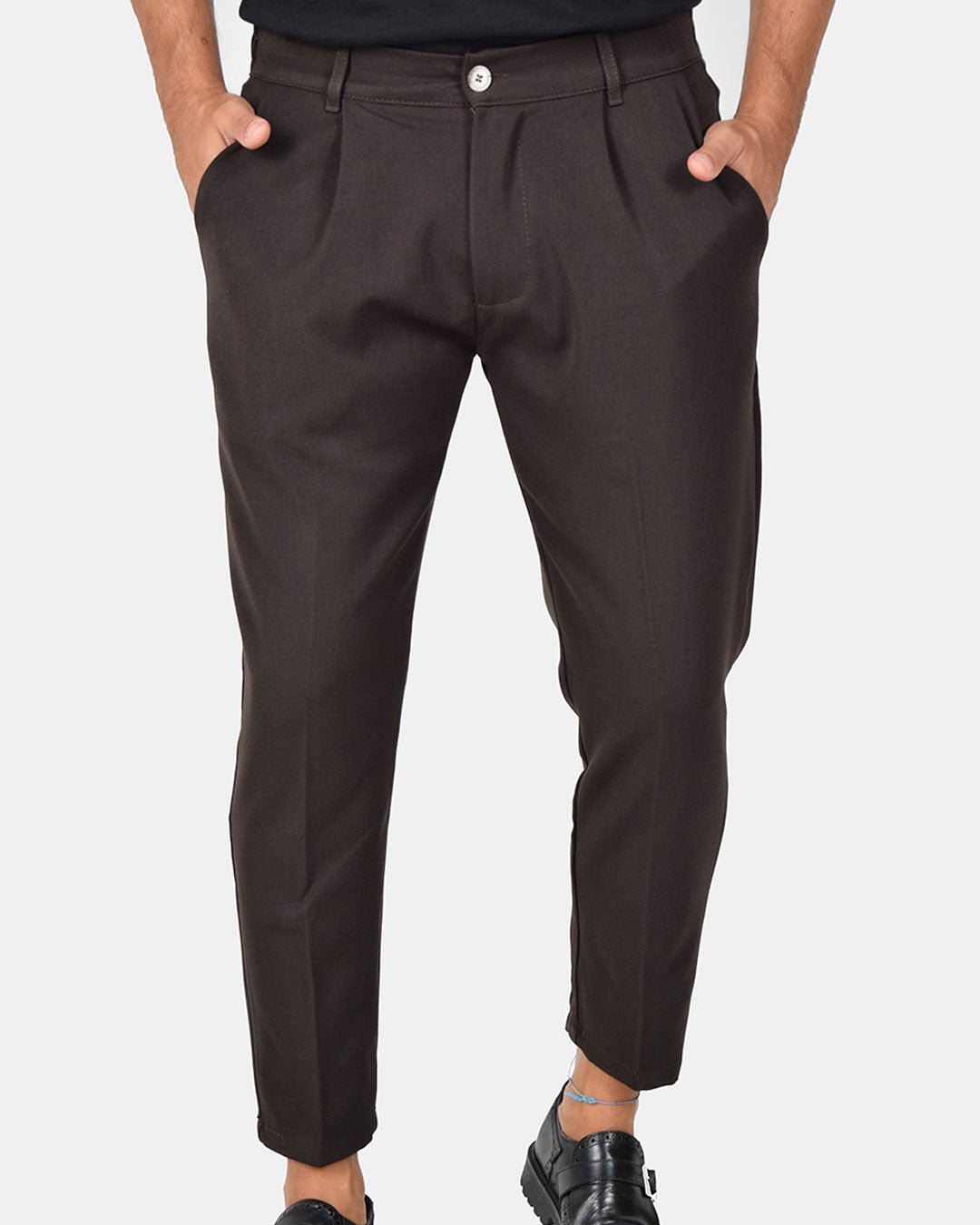 Pantaloni capri con vita elasticizzata