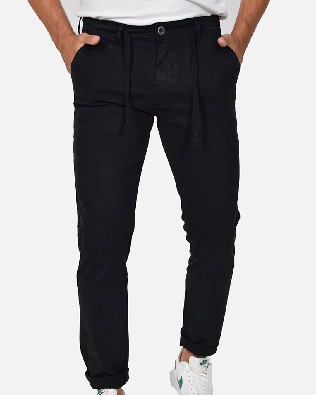 Pantaloni slim fit con laccio in vita