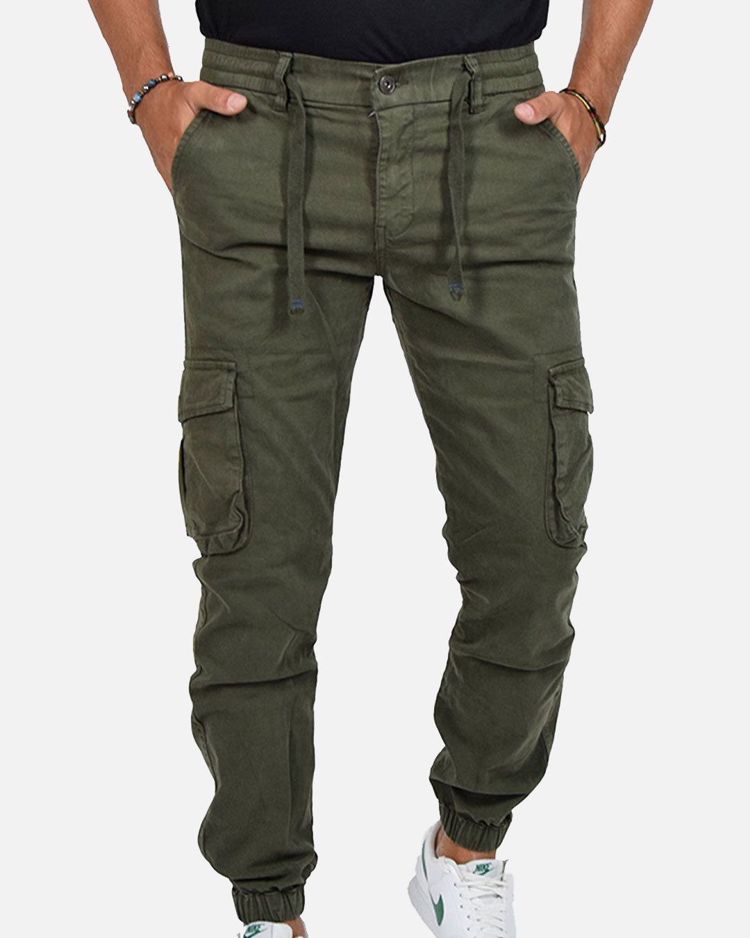 Pantaloni con tasconi e laccio in vita