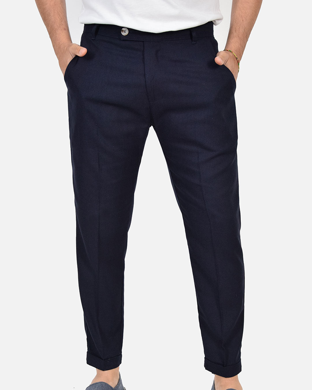 Pantaloni capri in lino