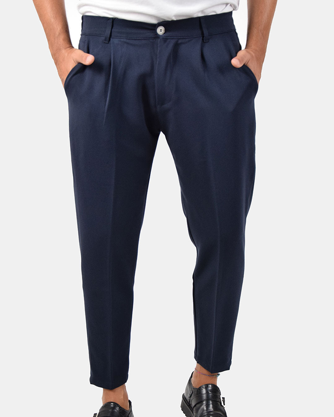 Pantaloni capri con vita elasticizzata