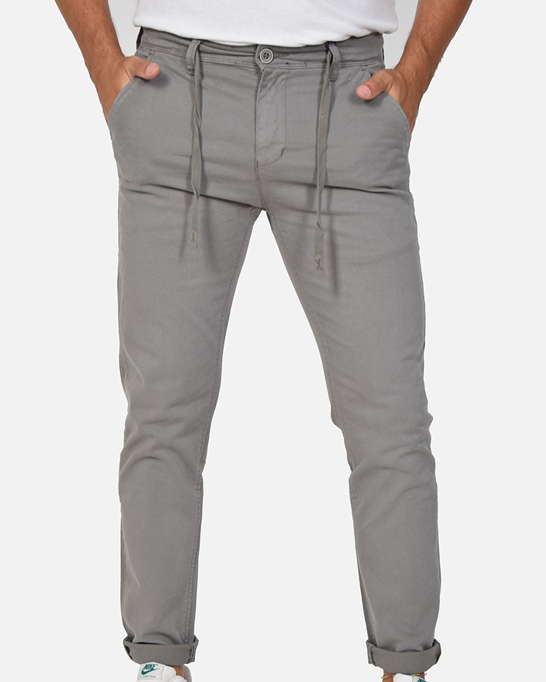 Pantaloni slim fit con laccio in vita