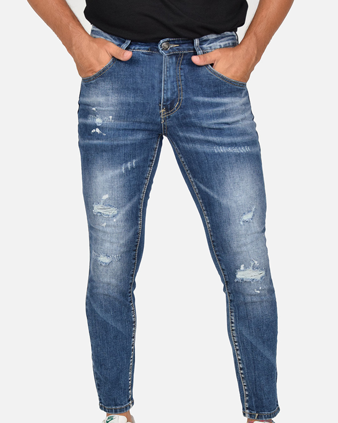 Jeans skinny con strappi