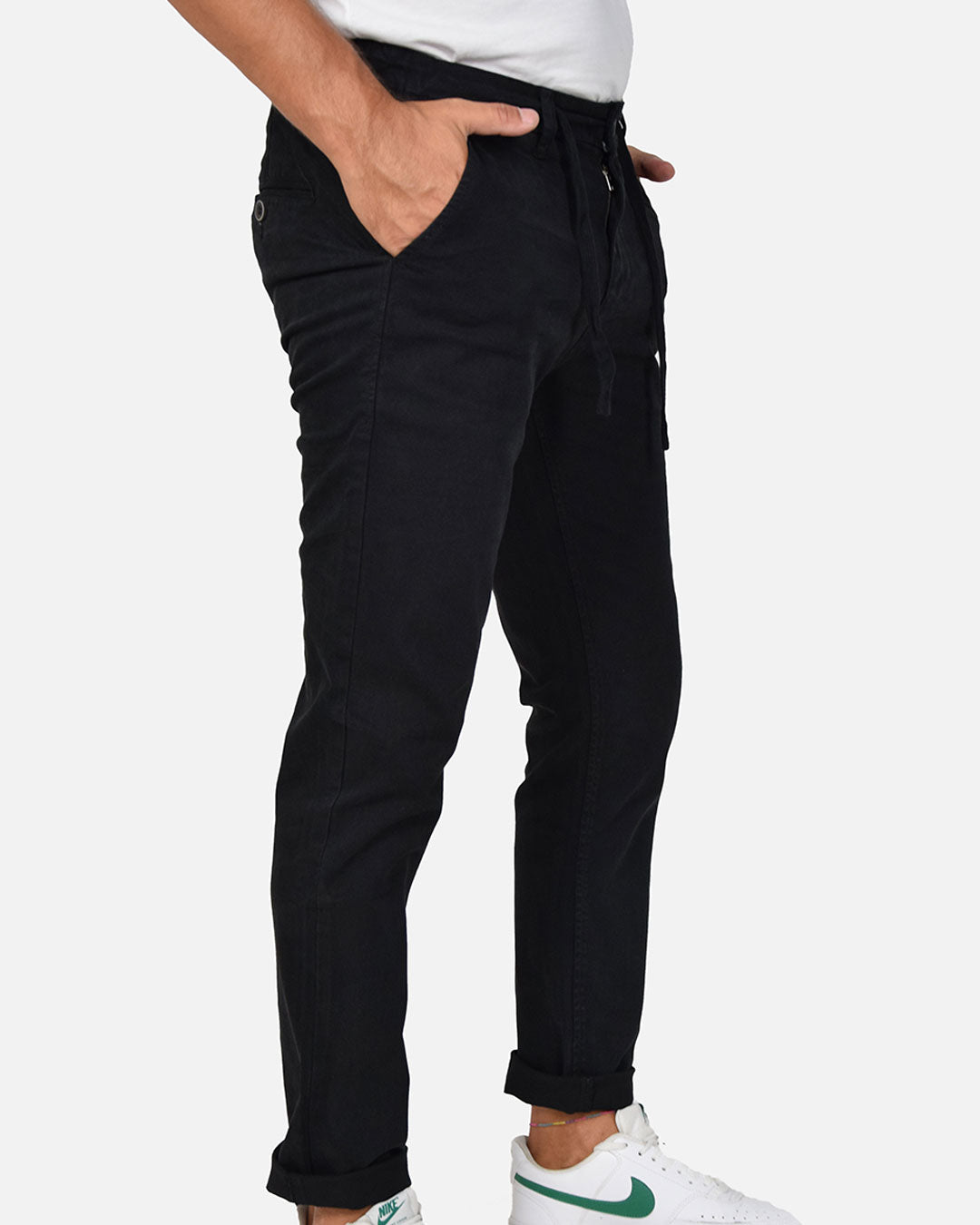 Pantaloni slim fit con laccio in vita