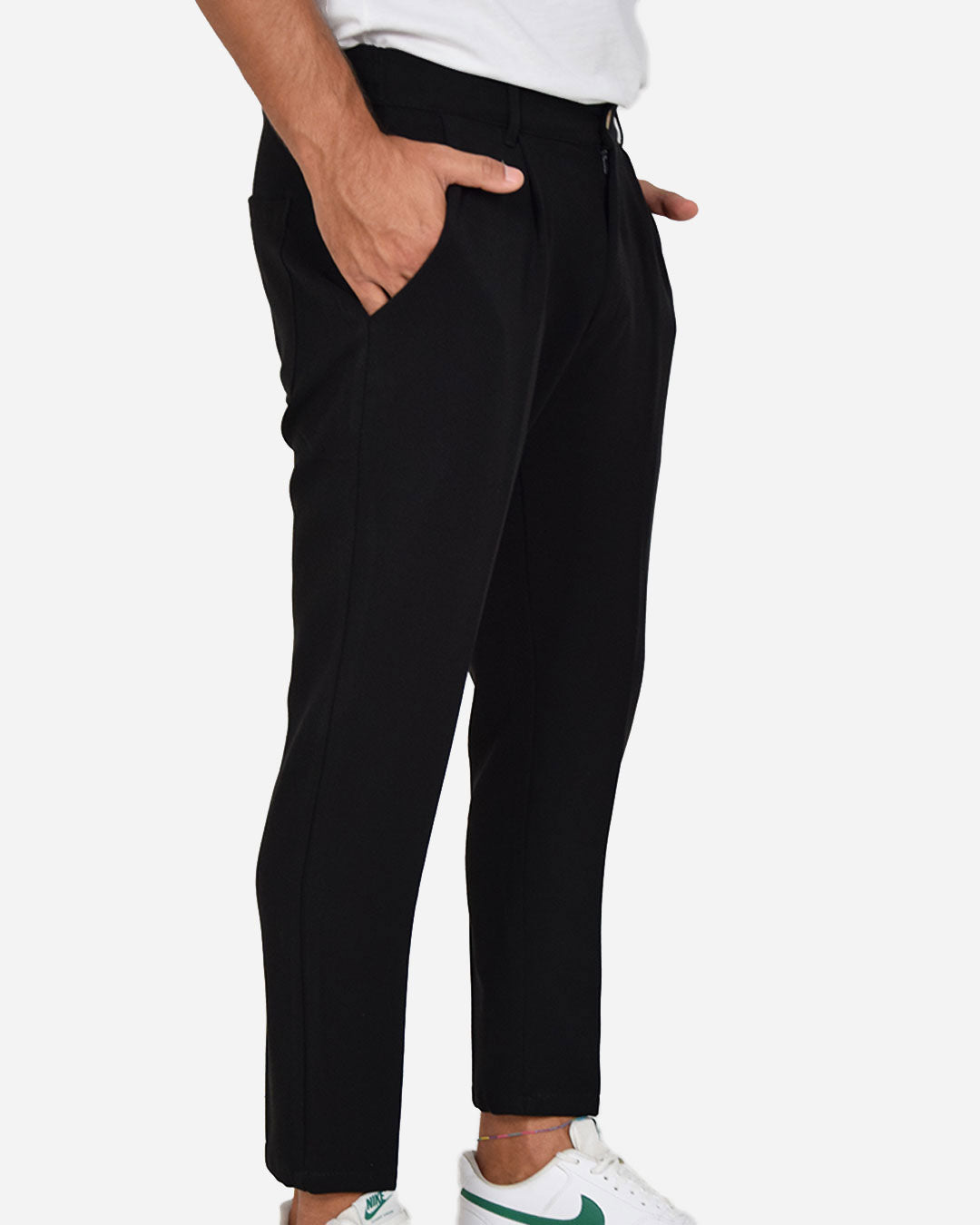 Pantaloni capri con vita elasticizzata