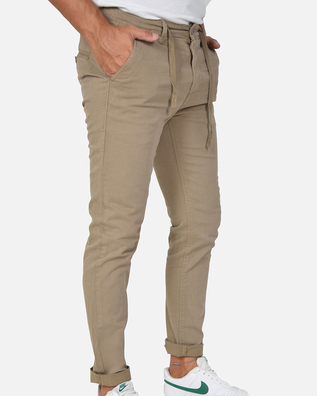 Pantaloni slim fit con laccio in vita