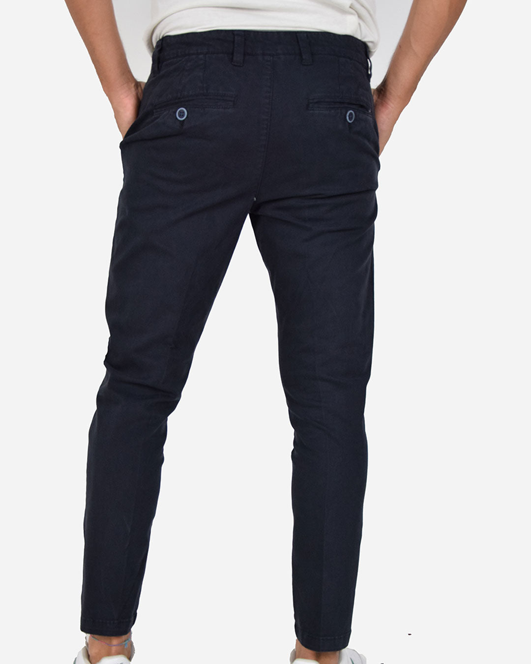 Pantaloni capri in gabardina di cotone