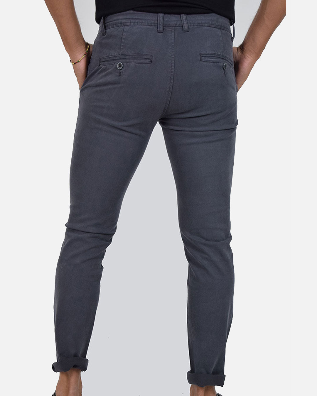 Pantaloni slim fit