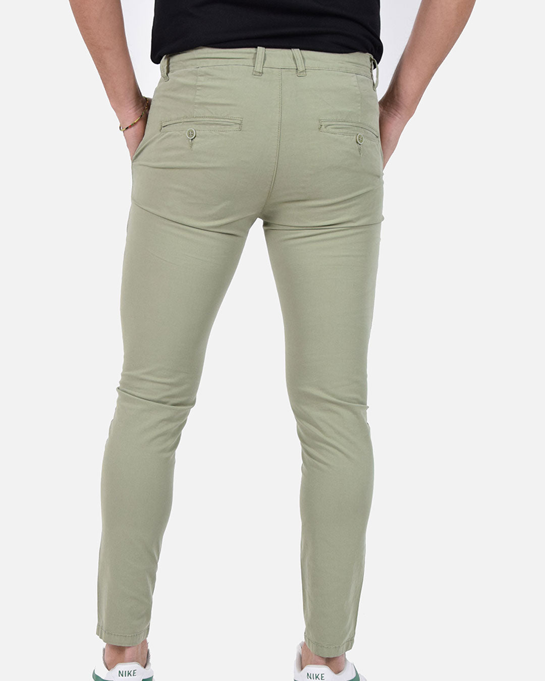 Pantaloni skinny capri con laccio in vita
