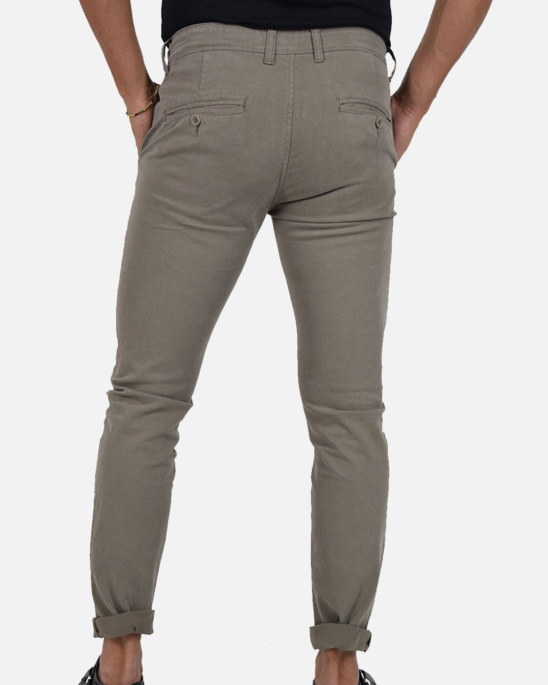 Pantaloni slim fit
