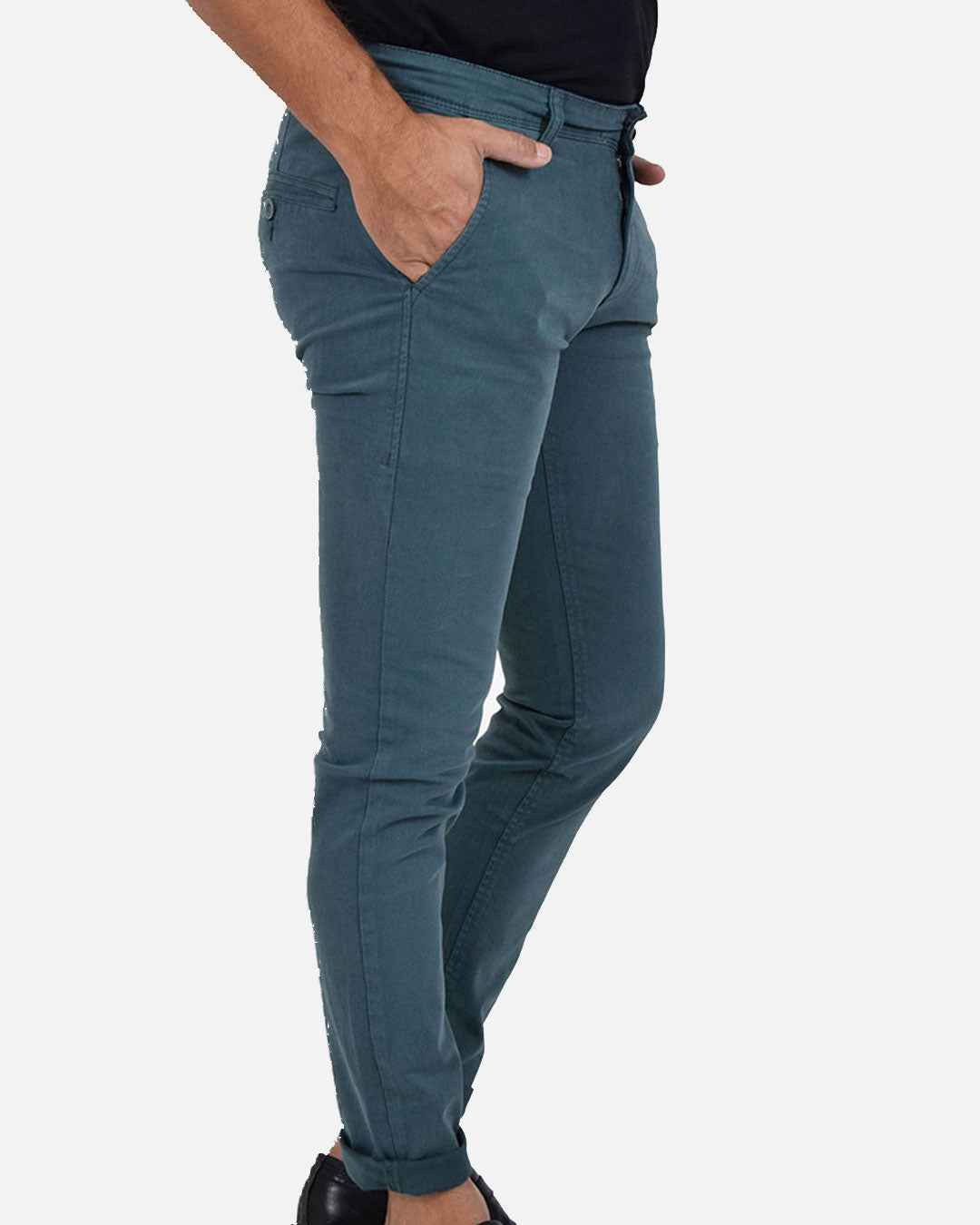 Pantaloni slim fit