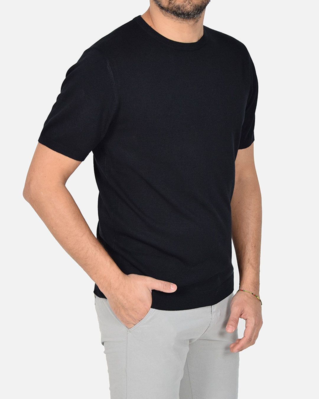 Maglia in filo a manica corta