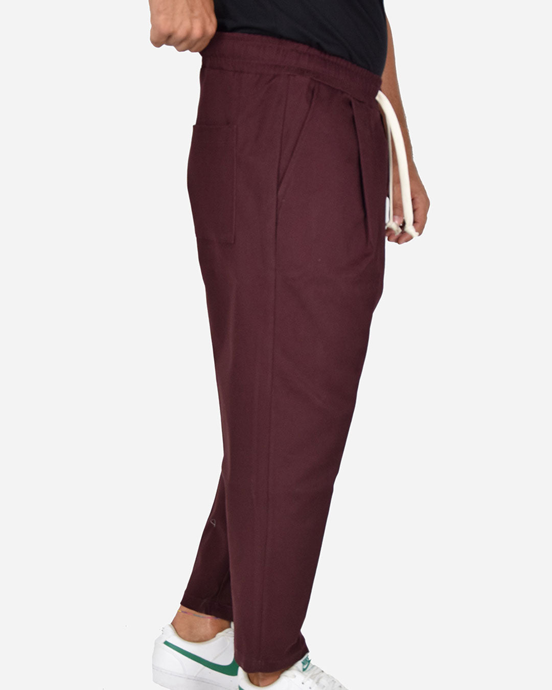 Pantaloni relax fit con laccio in vita