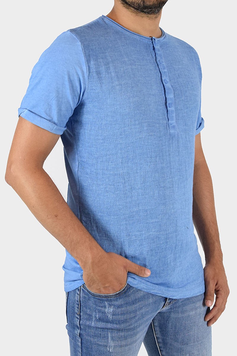 T-SHIRT A CONTRASTO CON BOTTONI