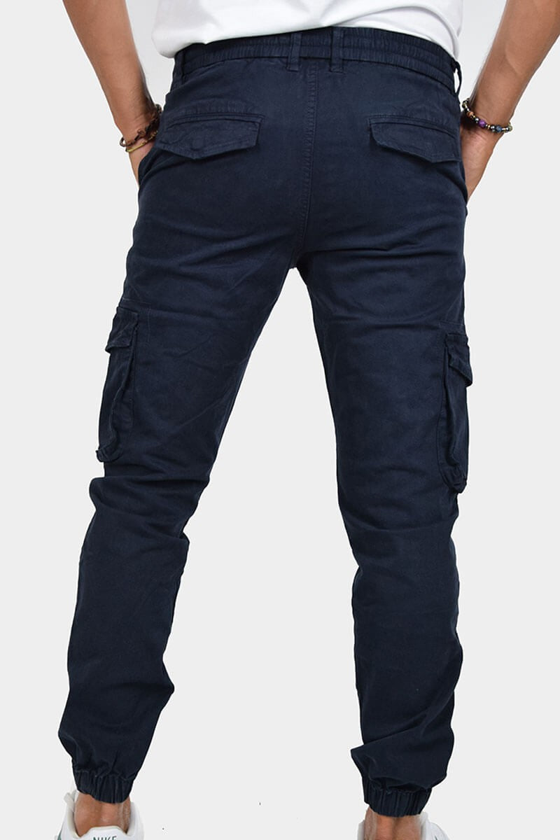 PANTALONI CON TASCONI E LACCIO IN VITA