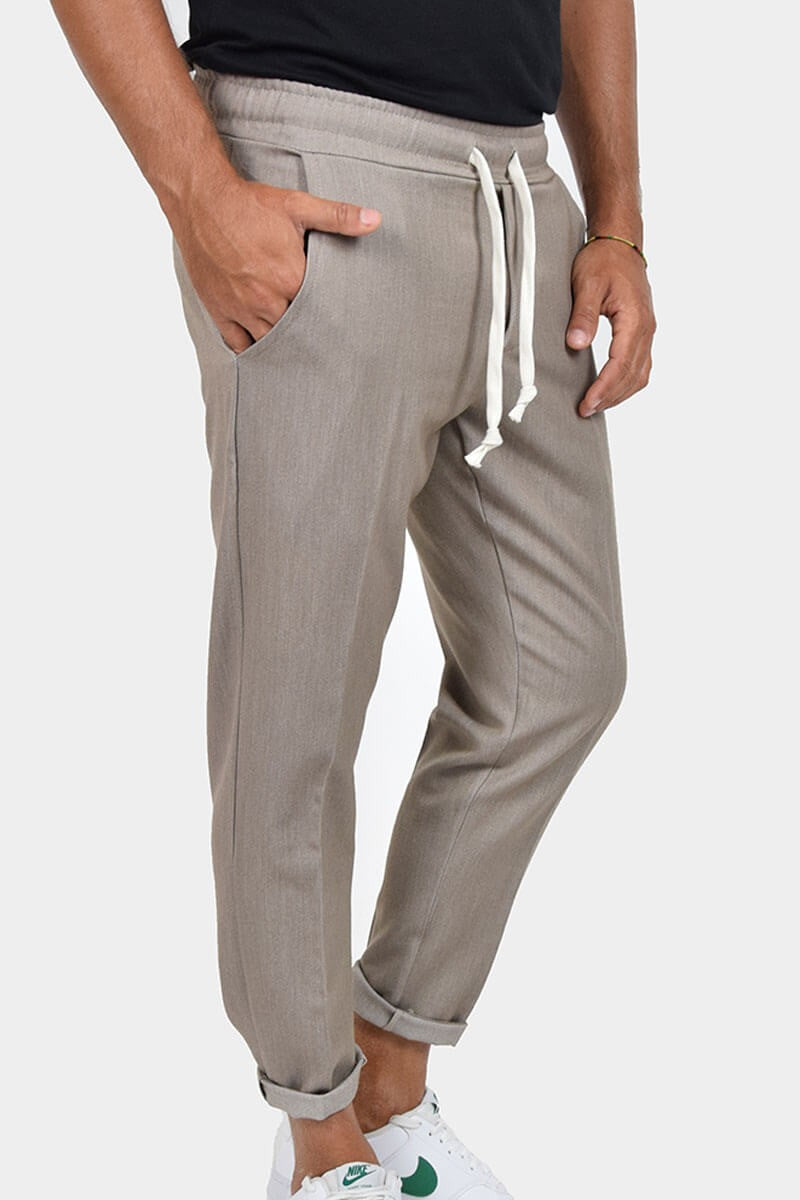 PANTALONI CON LACCIO IN VITA