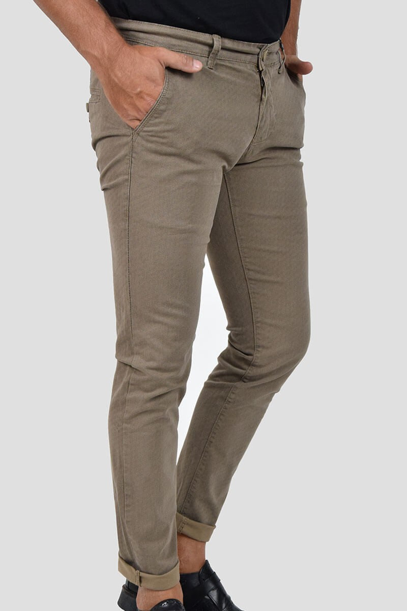 PANTALONI SKINNY CON MICROFANTASIA