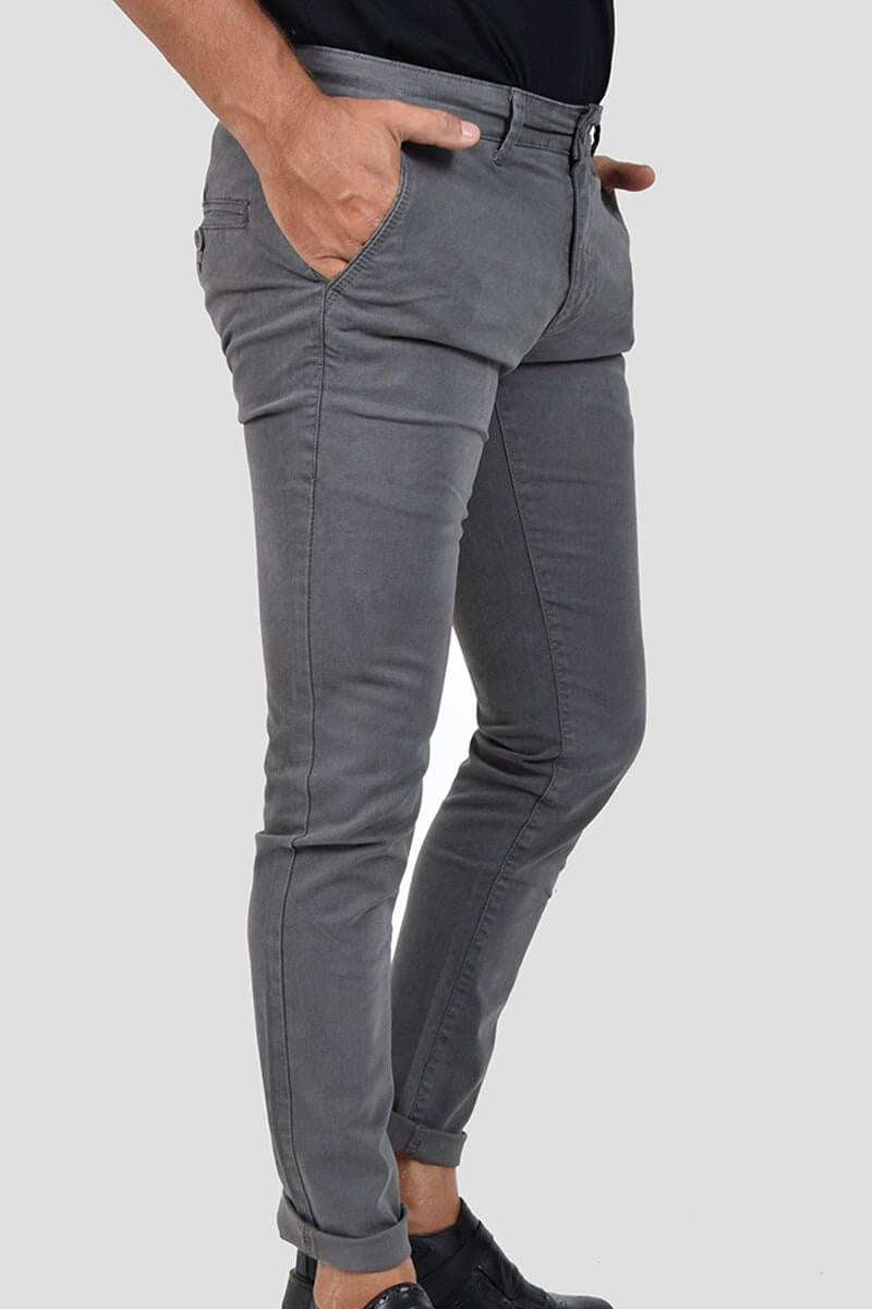 PANTALONI SKINNY CON MICROFANTASIA