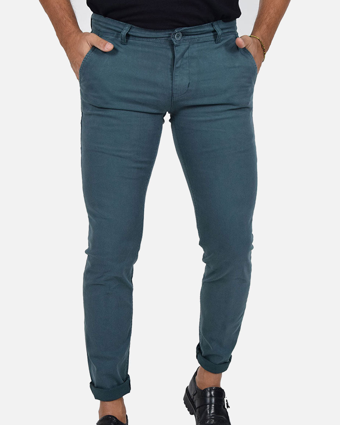 Pantaloni slim fit